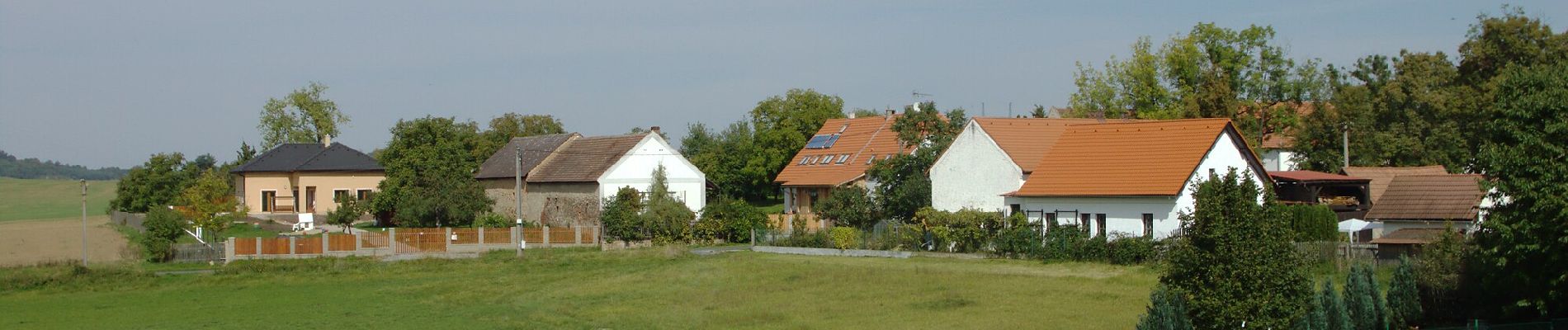 Tocht Te voet Hýskov - [Ž] Lhotka u Berouna - Hýskov - Photo