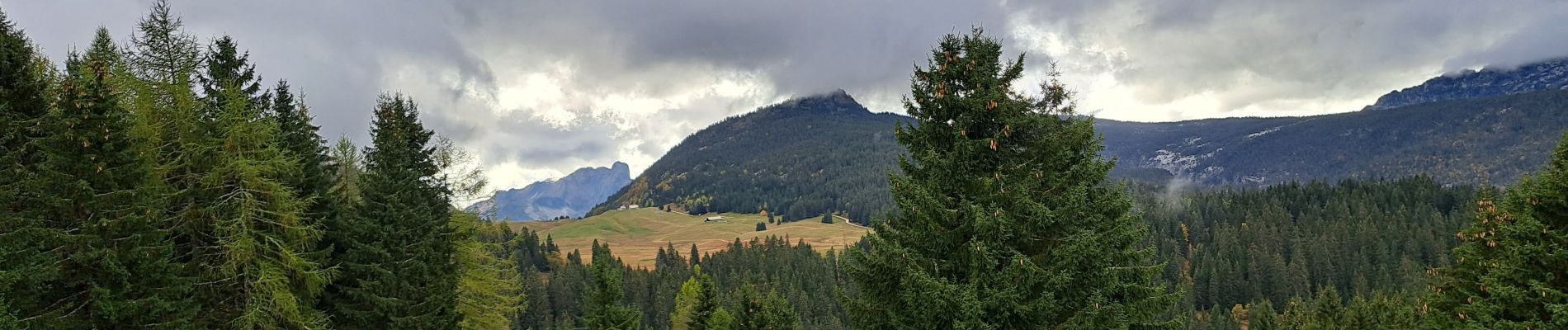 Excursión Senderismo Fillière - Chalet des Auges - Photo