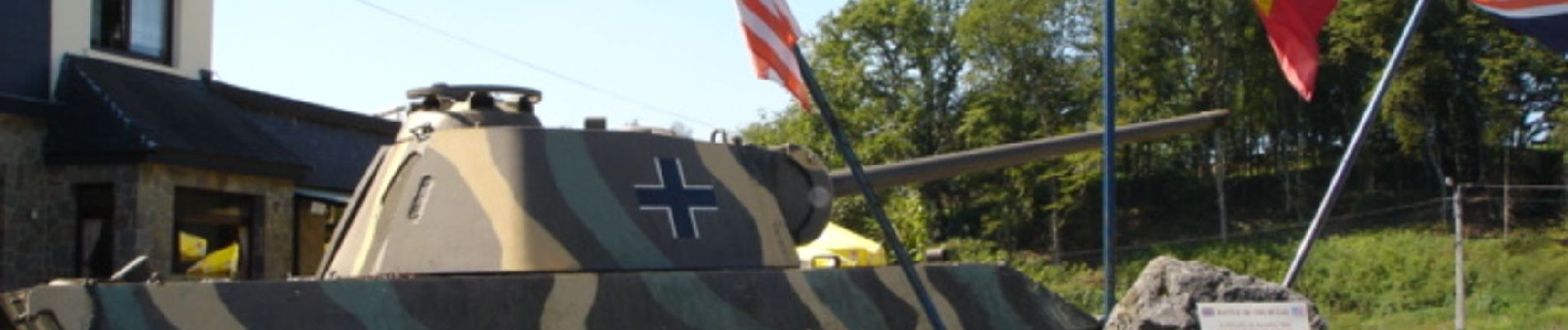 POI Houyet - Een beetje geschiedenis : de Tank - Photo