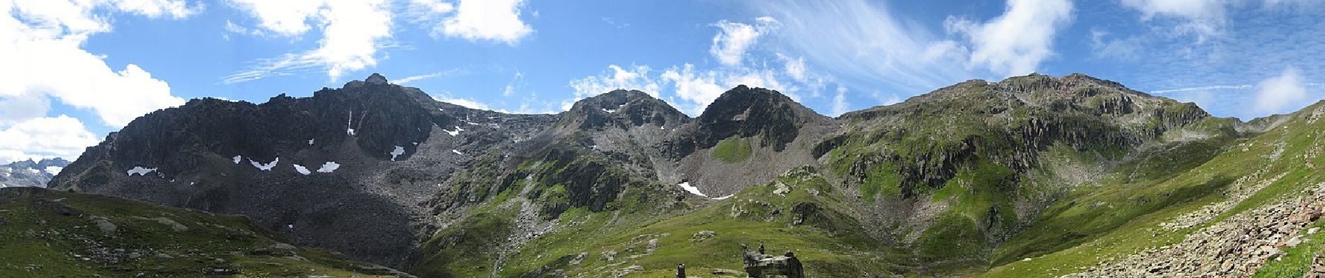 Tocht Te voet Tujetsch - Oberalppass - Lai da Tuma - Photo