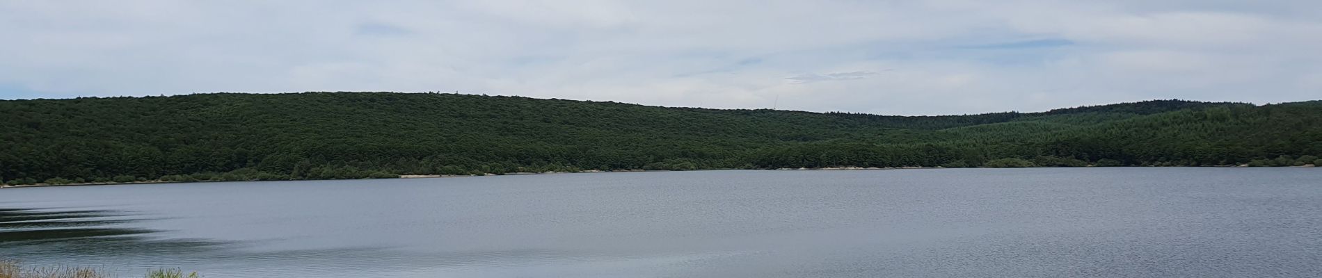 Trail Walking Les Martys - lac de laprade - Photo