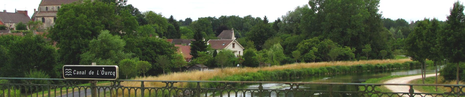 Percorso A piedi Crépy-en-Valois - le GR11 dans la Forêt de Retz et sur les bords du canal de l'Ourcq - Photo