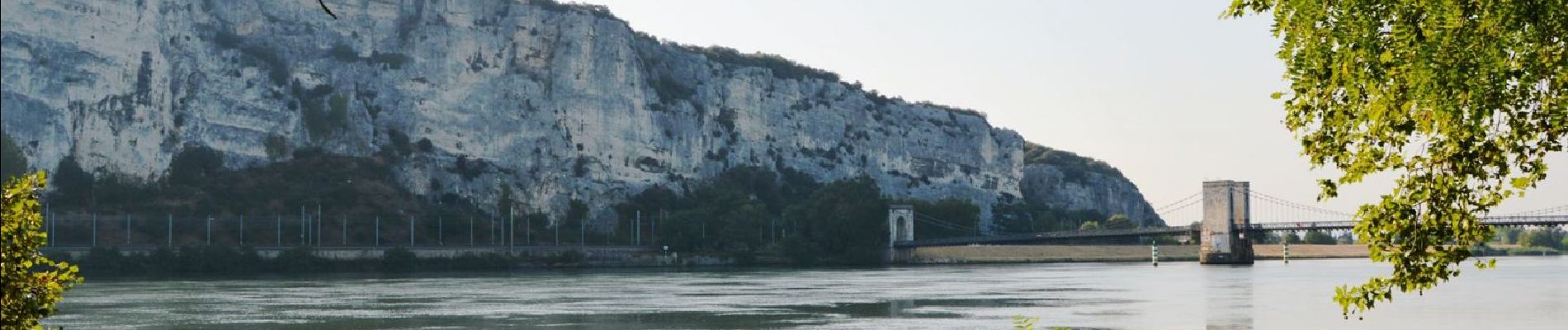 Trail Walking Châteauneuf-du-Rhône - Châteauneuf  le Navon 11km. - Photo