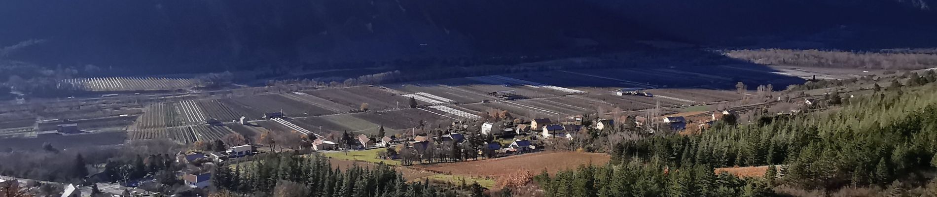 Tour Wandern Remollon - Le Balcon de Remollon - Photo