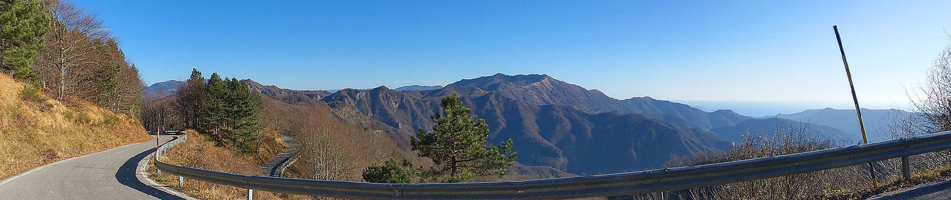 Tour Zu Fuß Lorsica - Barbagelata - Passo Esola - Passo Ertola - Monte Oramara - Photo