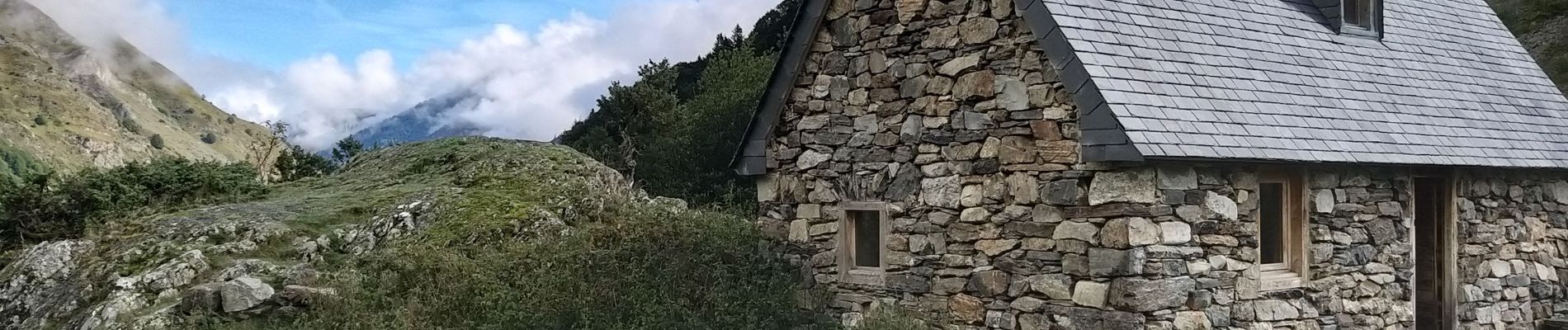 Randonnée Marche Estaing - Le lac d'Estaing - Photo