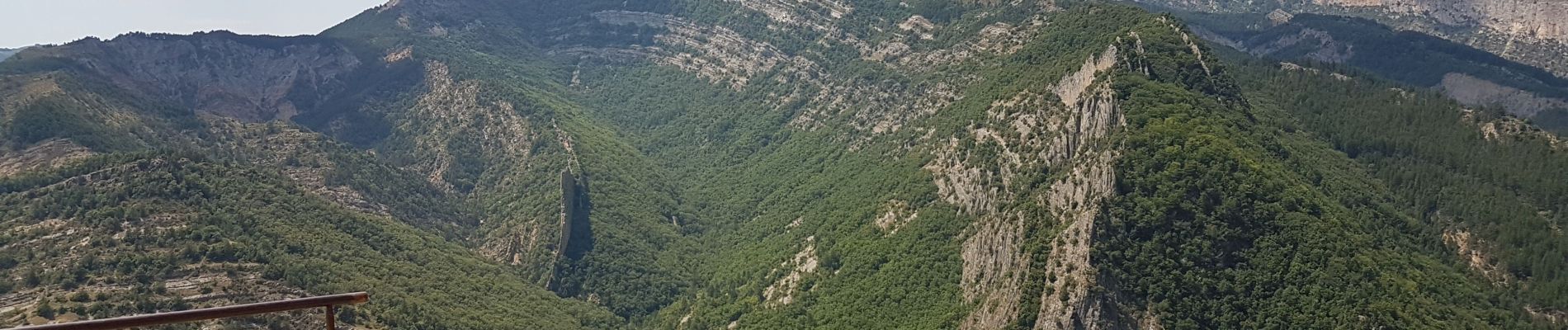 Trail Walking La Javie - Le vieil Esclangon et panorama du vélodrome - Photo