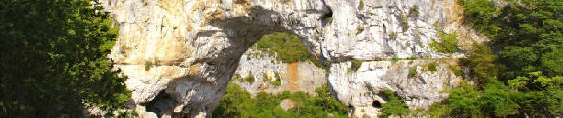 Randonnée Marche Vallon-Pont-d'Arc - Balcons de l'Ibie 13km. - Photo