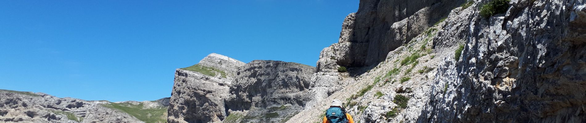 Trail Walking Bouvante - Serre Montué par la grotte du Berger, la pas de l'Infernet en circuit partiel - Photo