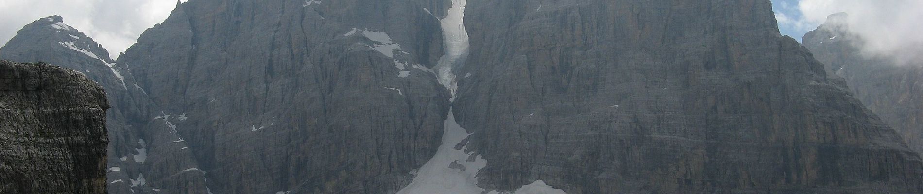 Excursión A pie Tre Ville - Sentiero attrezzato 