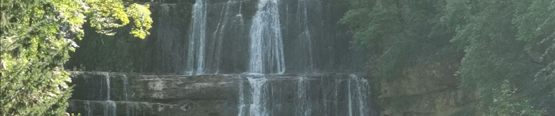 Tour Wandern Menétrux-en-Joux - Trois cascades du Hérisson  - Photo