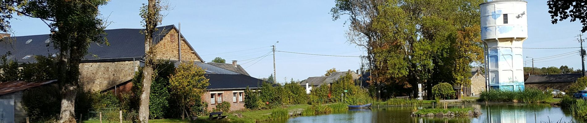 POI Nassogne - Watertoren en vijver - Photo