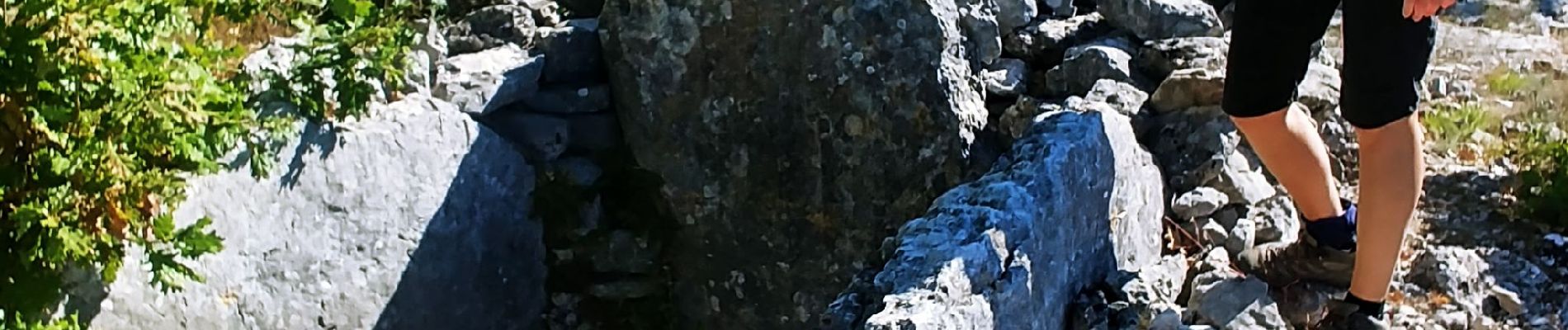 Tocht Stappen Cabris - Cabris, la pierre druidique, le dolmen et la croix de Cabris - Photo