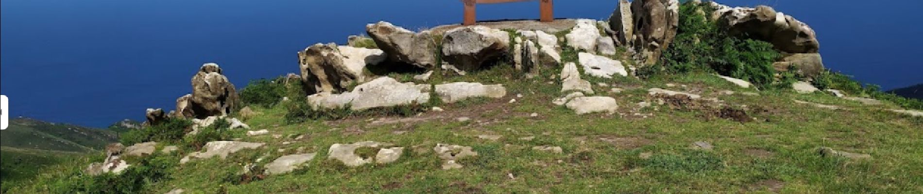 Point d'intérêt Pasaia - Artola (451m) (Sculpture) Herrien Batasuna eskultura (Remigio Mendiburu, 1963) - Photo