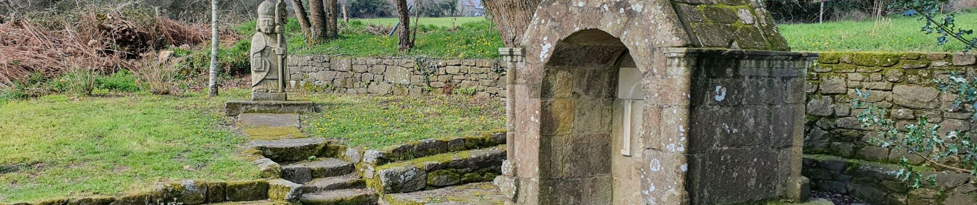 Excursión Senderismo Brech - La fontaine de St Guerin - Photo