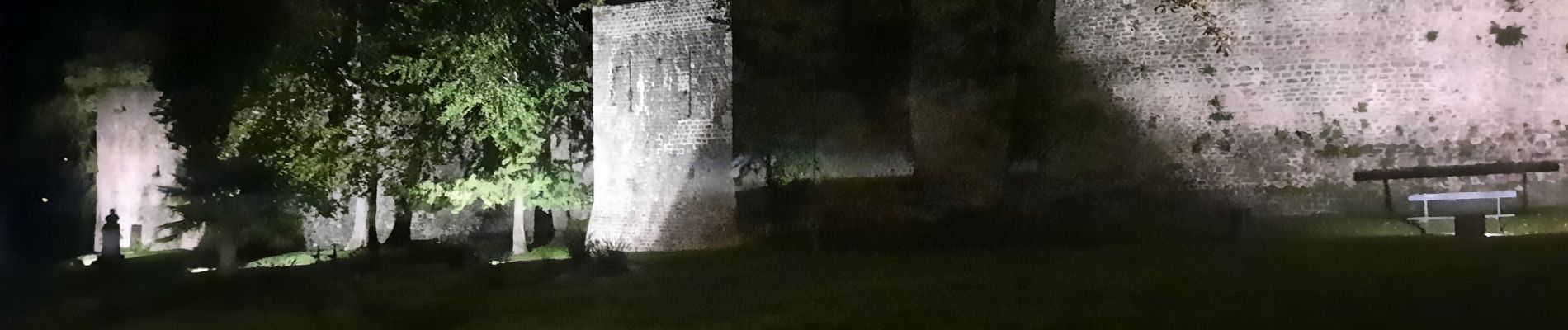 Excursión Senderismo Boulogne-sur-Mer - Boulogne sur mer,  les remparts de nuit  - Photo