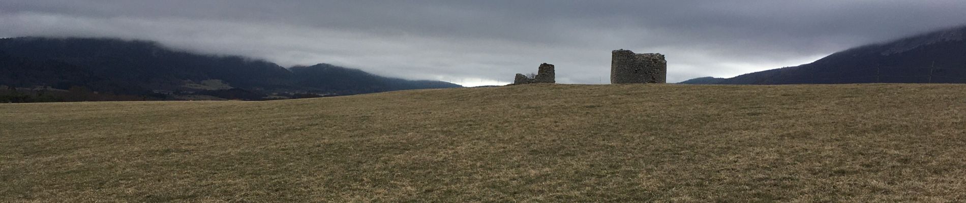 Trail Walking Saint-Agnan-en-Vercors - Boucle plateaux de Vassieux - Photo