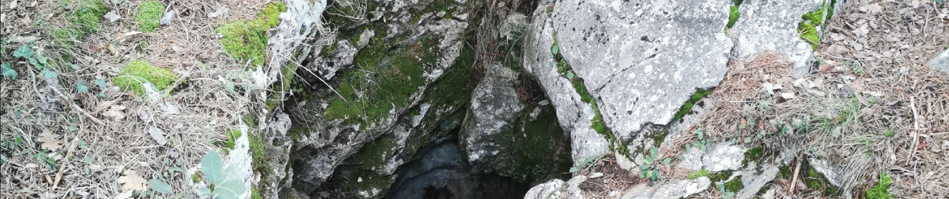 Point d'intérêt Signes - aven de la brèche  - Photo