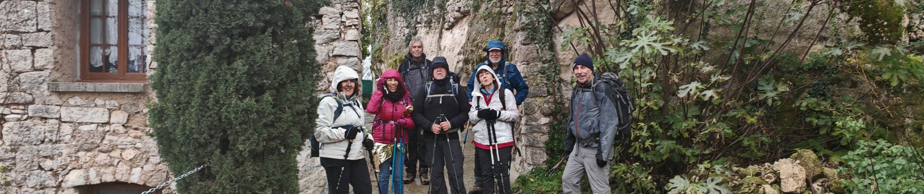 Tocht Stappen Seillons-Source-d'Argens - seillons vallon des abeilles - Photo