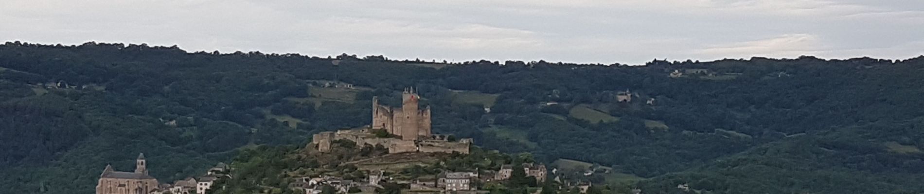 Randonnée Marche Najac - Autour de Najac par le village Vacances Bleues et Cassagnes - Photo