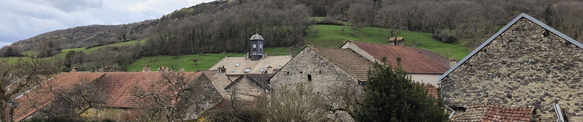 Tour Wandern Bouilland - Autour de Bouillant  - Photo