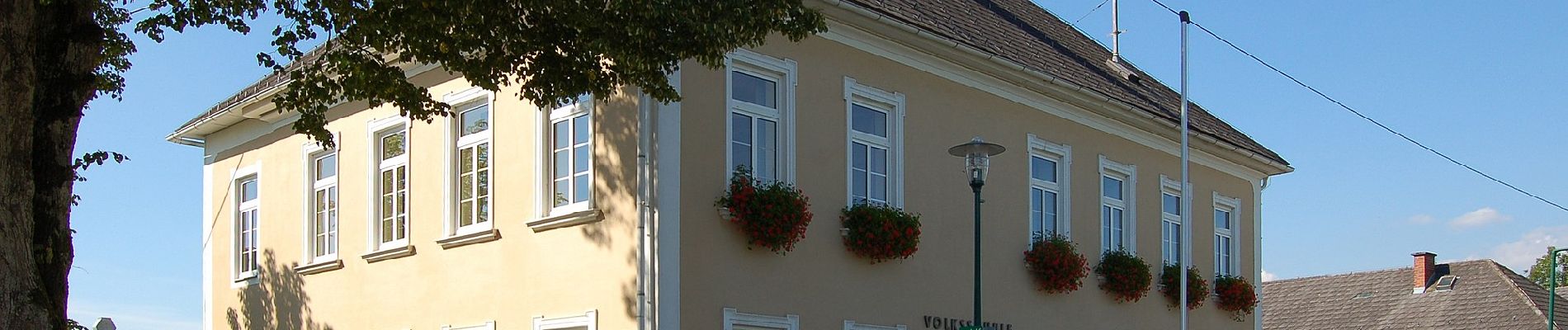 Randonnée A pied Herzogsdorf - Panoramaweg Neudorf - Photo