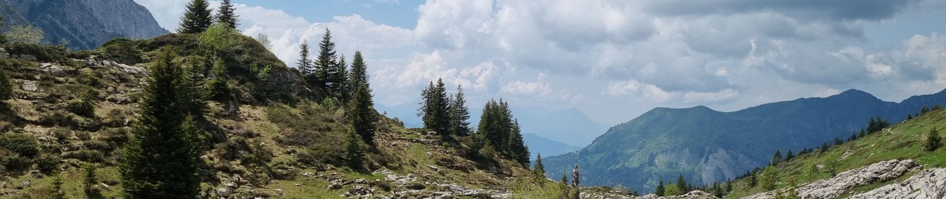 Randonnée Marche Samoëns - refuge du Golése , refuge du Rostan . - Photo