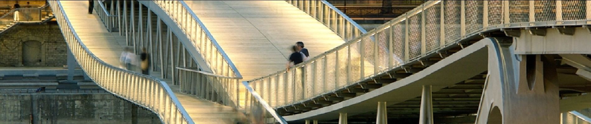 Point of interest Paris - Passerelle Simone de Beauvoir - Photo