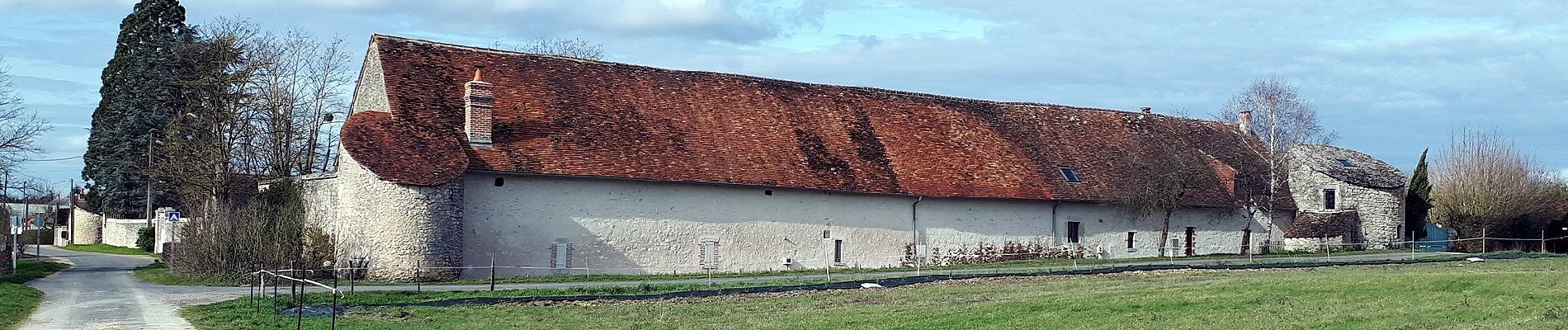 Tour Zu Fuß Huisseau-sur-Cosson - Château de Saumery - Photo