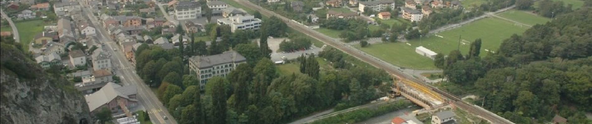 Percorso A piedi Martigny - Géoglyphe de Grande Tête - Photo