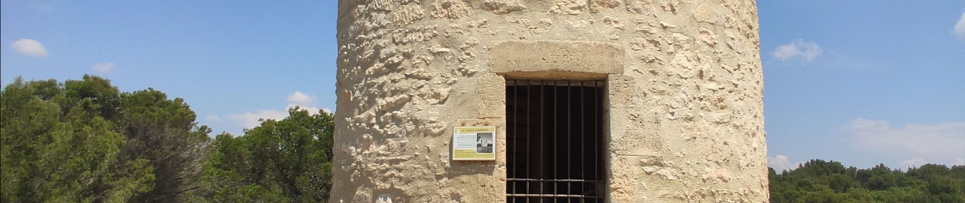 Excursión Senderismo Fontvieille - Fontvielle - Aqueduc et Moulins - Photo