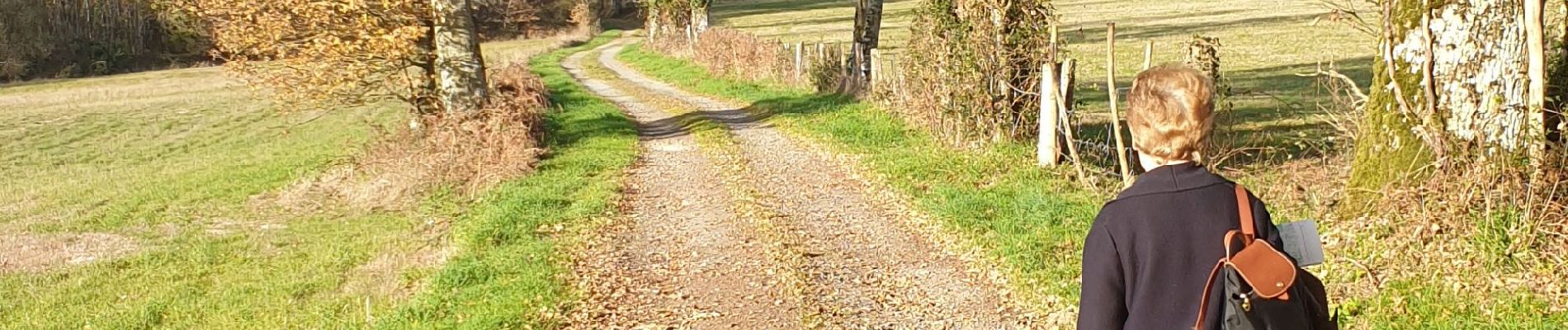 Tour Wandern Saint-Quentin-sur-Charente - barrage lavaud - Photo