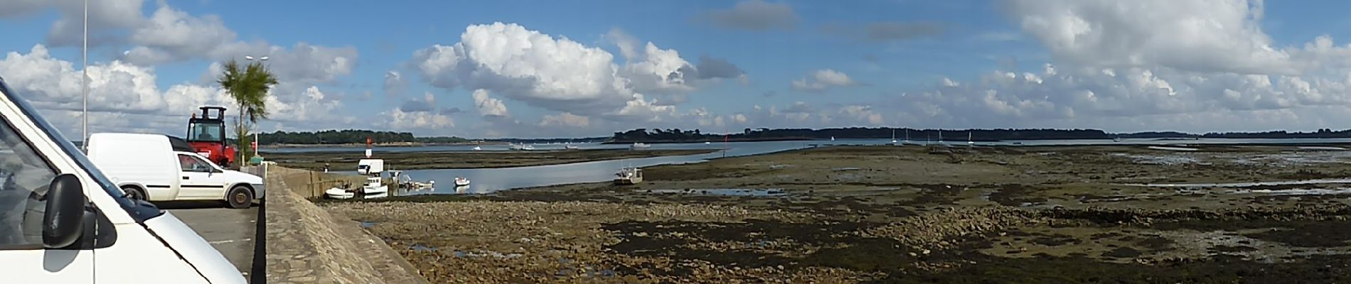 Trail On foot Locmariaquer - Entre golfe et océan - Photo