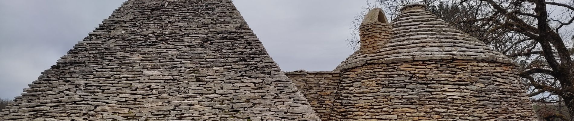 Randonnée Marche Gabillou - boucle des murs en pierres sèches  - Photo