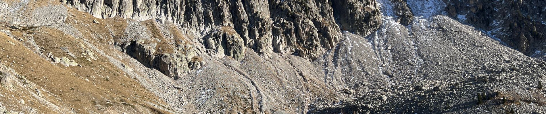 Tocht Stappen Isola - Tour de la Costasse - Photo