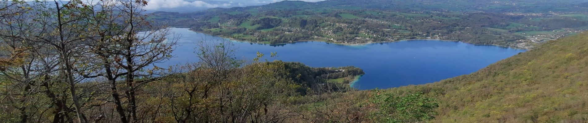 Randonnée Marche Aiguebelette-le-Lac - Belvédère du Rocher du Corbeau - Photo