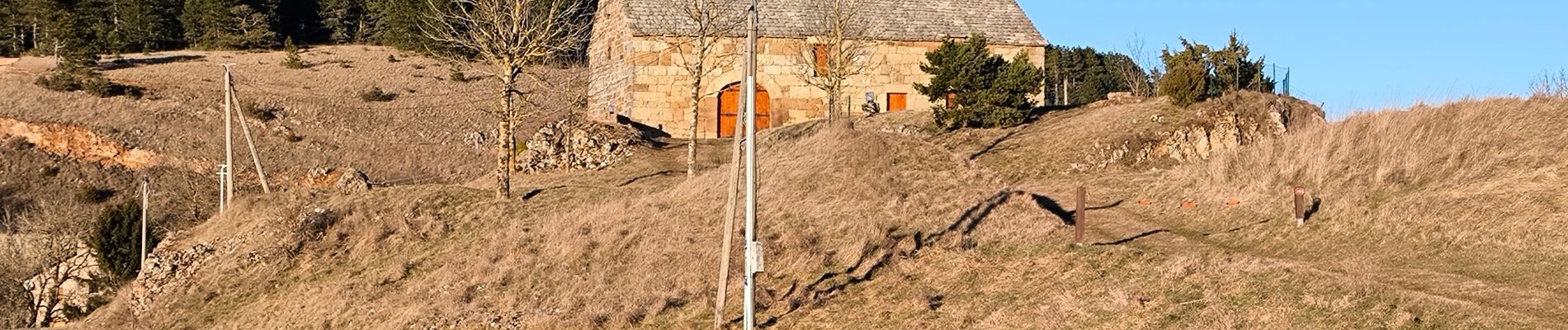 Tour Wandern Saint-Étienne-du-Valdonnez - Montmirat - Photo