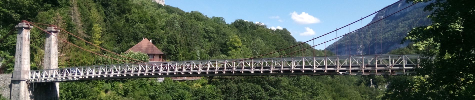 Tour Wandern Cusy - chaos du Cjera' Pont de l'abîme - Photo