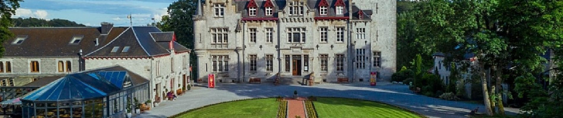POI Durbuy - Le Château de Petite Somme - Bon Plan  - A visiter à proximité de la balade - Photo
