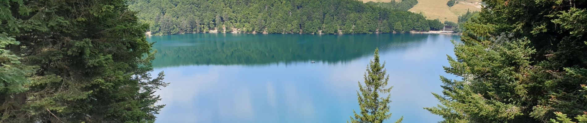 Excursión Senderismo Besse-et-Saint-Anastaise - Le tour du Lac Pavin et montée au Puy Montchal - Photo