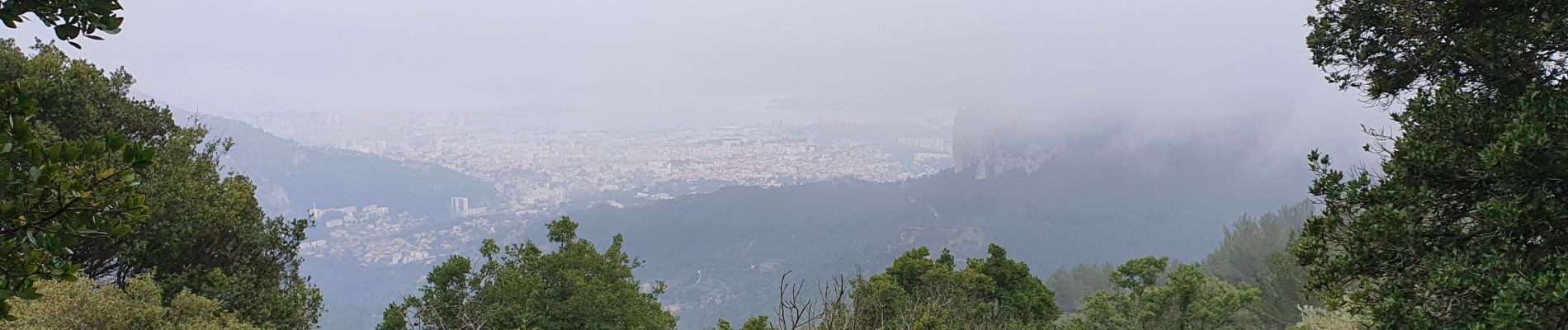 Tocht Stappen Évenos - Le broussan me caume ouest - Photo