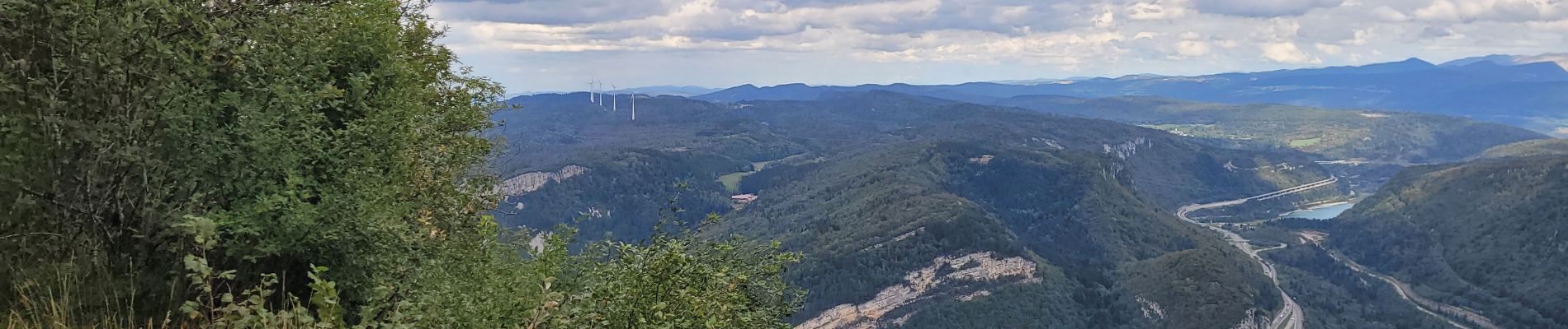 Excursión Senderismo Saint-Martin-du-Frêne - chamoise les monts d'ain - Photo