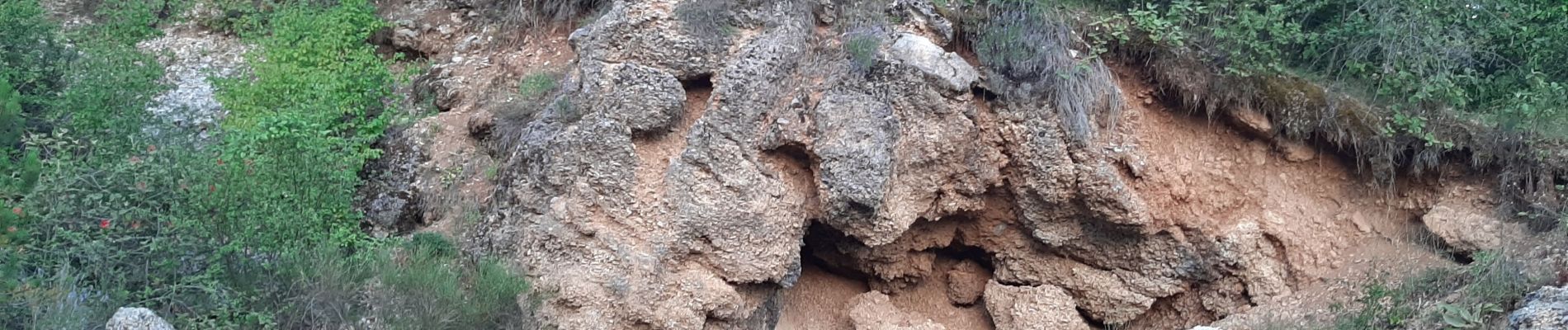 Tocht Stappen Clamensane - VALAVOIRE.  Pas de Palabrouse.  Fontaine de  Pouille o l s - Photo