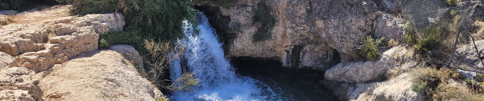 Tour Wandern Les Pennes-Mirabeau - les sources des l,'Infernets - Photo