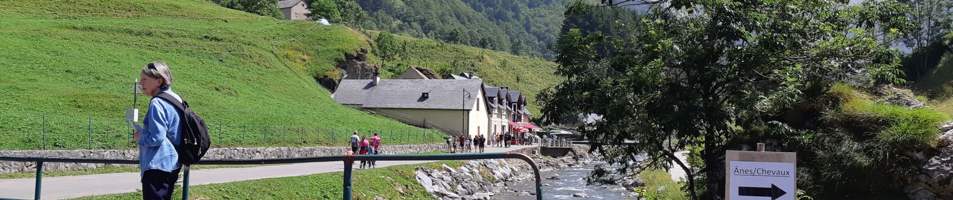 Randonnée Marche Gavarnie-Gèdre - GAVARNIE avec Pierre D, Christine et Michel Blavit 3740150 - Photo