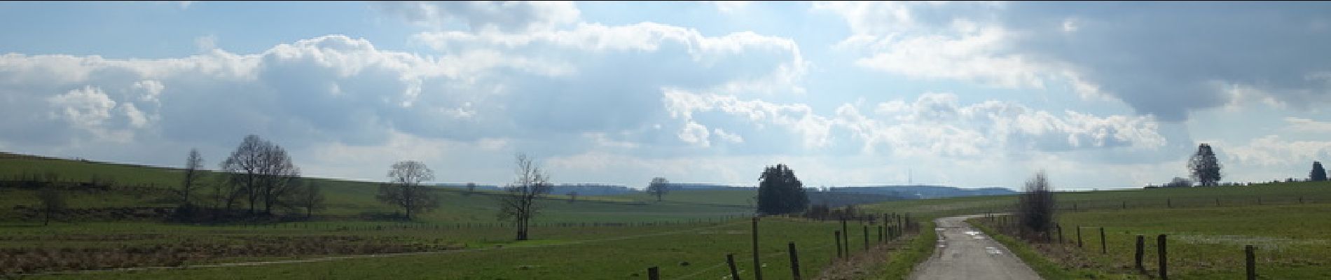 Tocht Stappen Léglise - Bois Ramon - Juseret - Photo