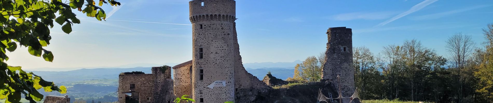 Tocht Stappen Olmet - Olmet_Chateau-de-la-Faye_T - Photo