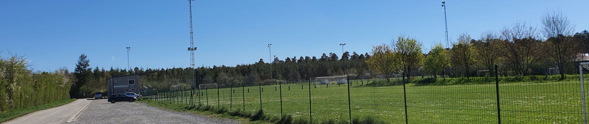 Tocht Stappen Durbuy - 20220417 PETIT HAN depuis le terrain de foot - Photo