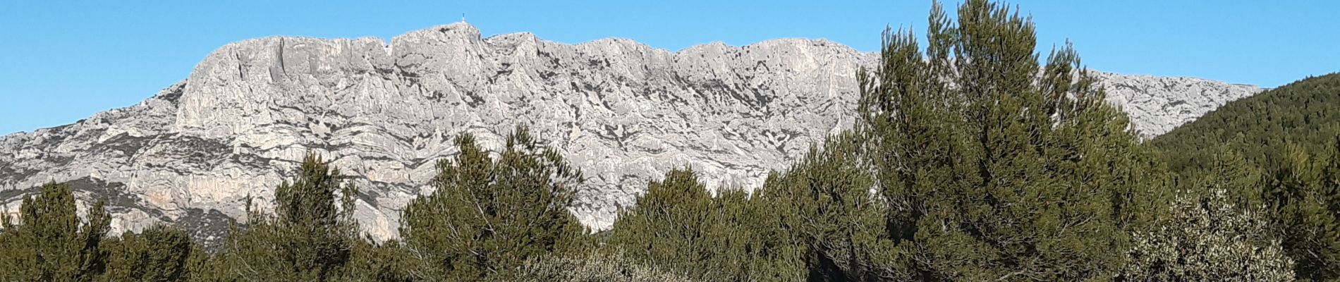 Excursión Senderismo Beaurecueil - Beaurecueil Cengle par le pas de la Lèbre - Photo