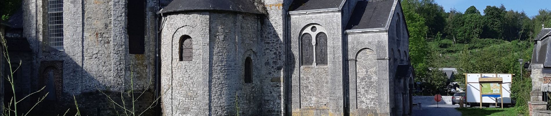 Percorso Marcia Houyet - Tour de Celles par le Bois du Mauvais Mont - Photo